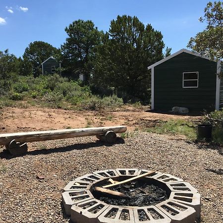 Lupine Cabin, Glamour Camping, Stunning Skies And Sunrise Views Monticello Bagian luar foto